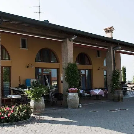 Casa Pierina Agriturismo Country house *